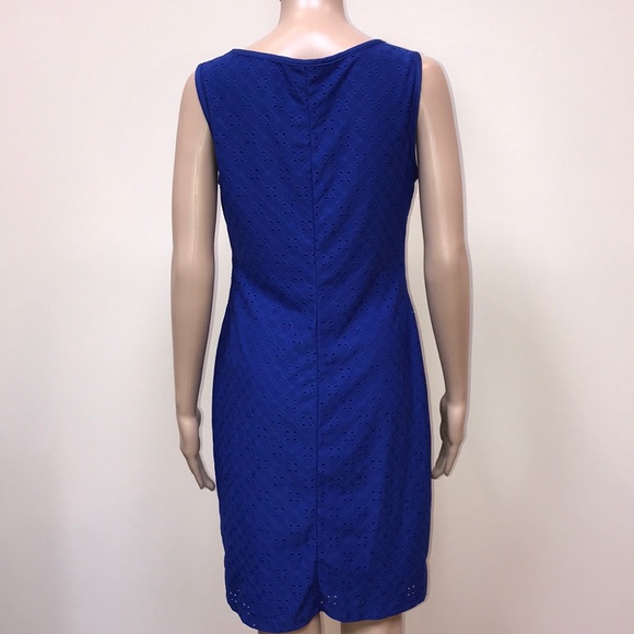 Blue dress - Picture 4 of 7